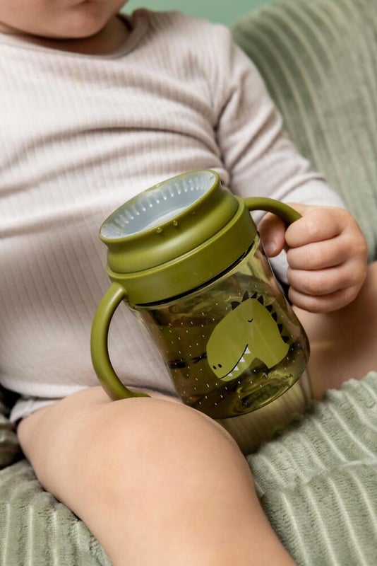 Trixie -  360&deg; cup with handles (useita v&auml;rej&auml;)